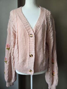 HYFVE Pink Floral Embroidered Cable Knit Cardigan Women's M